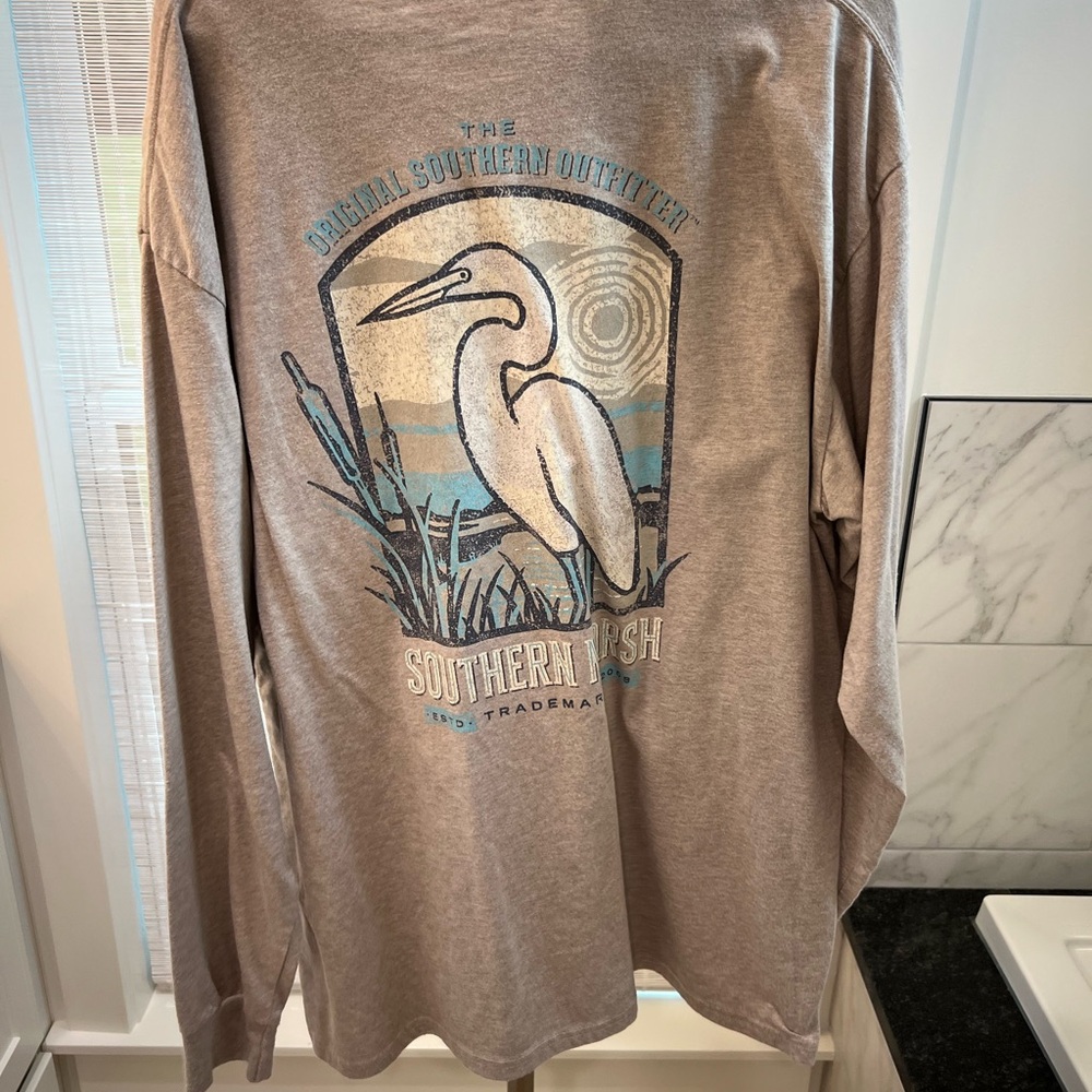Southern Marsh Tan Heron Long Sleeve Tee